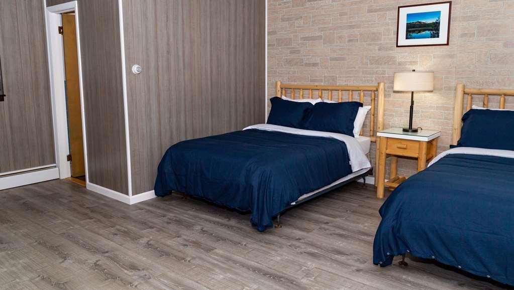 North Creek Lodge At Gore Mountain Bakers Mills Room photo